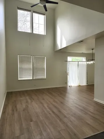2884 Falling Waters Lane Lindenhurst IL 60046