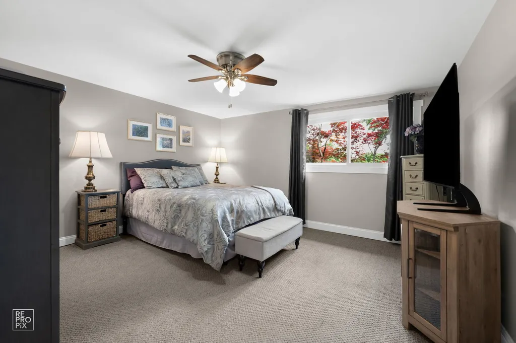 139 Cascade Drive Indian Head Park IL 60525
