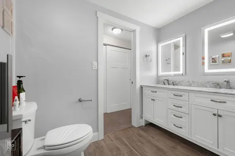 139 Cascade Drive Indian Head Park IL 60525