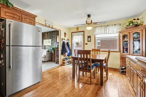 13124 Forestview Lane Crestwood IL 60418
