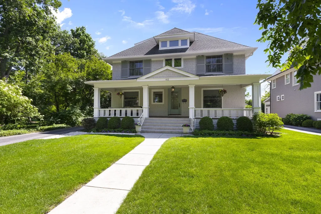 412 Cumnor Road Kenilworth IL 60043