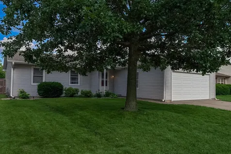 2318 Osage Drive Champaign IL 61821