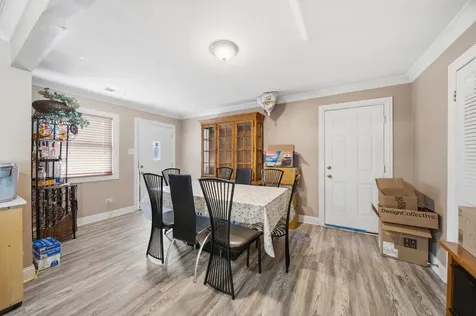 11325 South Oak Park Avenue Worth IL 60482