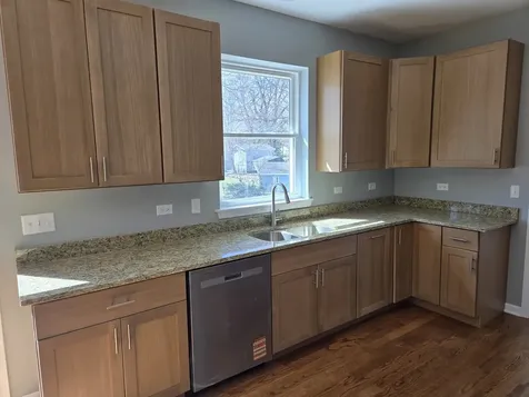 4 Joseph Court Midlothian IL 60445