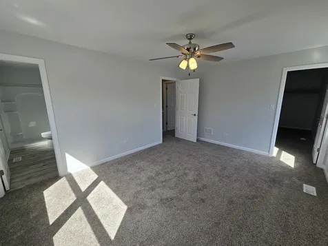 4 Joseph Court Midlothian IL 60445