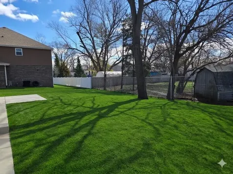4 Joseph Court Midlothian IL 60445