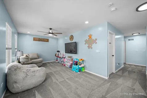 1013 Mountain View Drive Joliet IL 60432