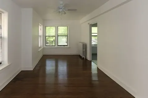 4600 North Beacon Street Chicago IL 60640
