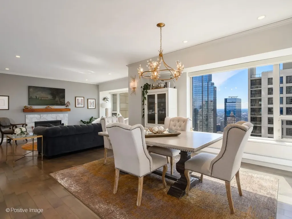 800 North Michigan Avenue Chicago IL 60611