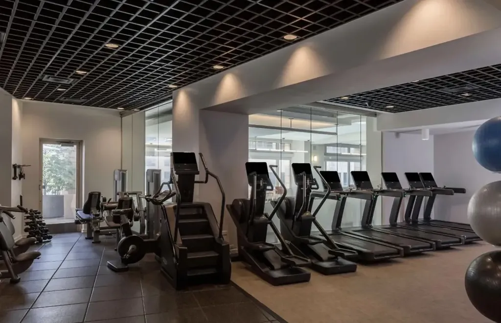 800 North Michigan Avenue Chicago IL 60611