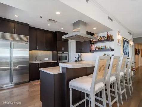 800 North Michigan Avenue Chicago IL 60611