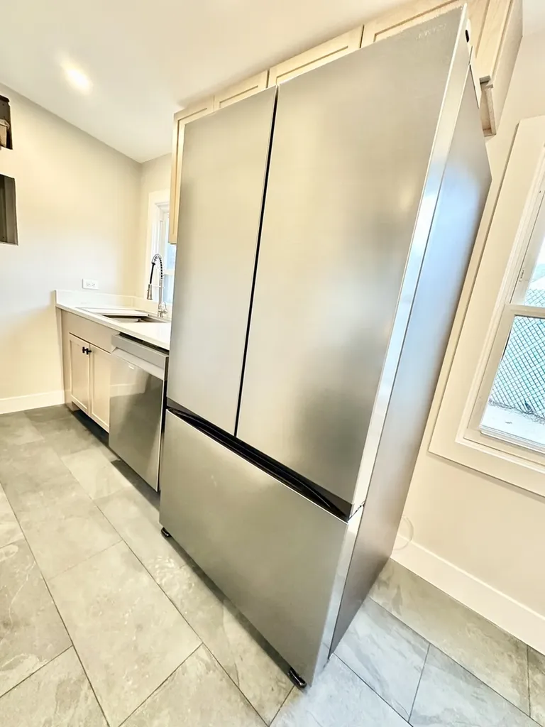 8325 West Forest Preserve Avenue Chicago IL 60634