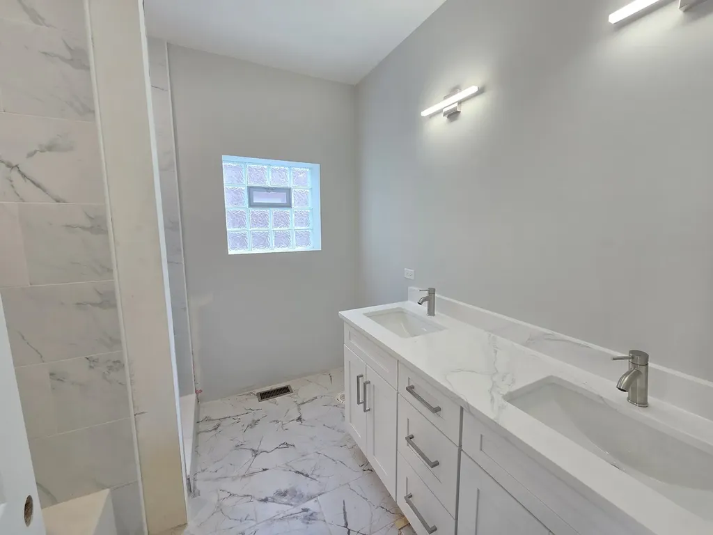 3450 South Wood Street Chicago IL 60608