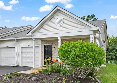 2582 Carlisle Lane Hampshire IL 60140
