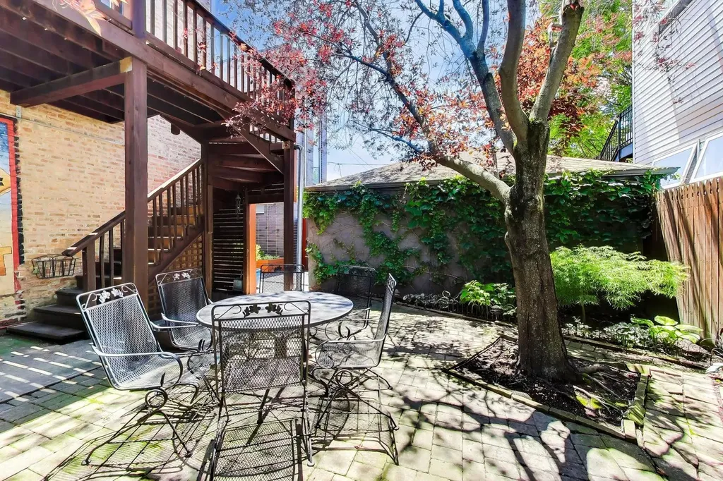 614 North Ashland Avenue Chicago IL 60622