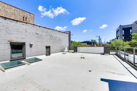 614 North Ashland Avenue Chicago IL 60622