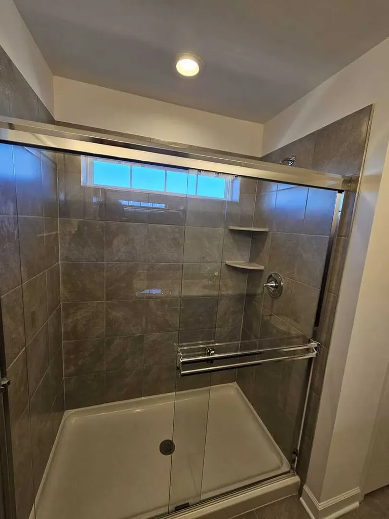 334 North Masters Drive Addison IL 60101