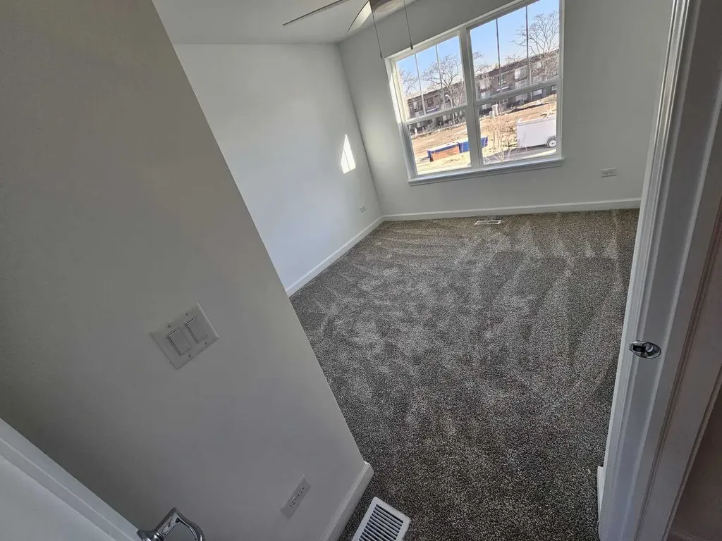 334 North Masters Drive Addison IL 60101