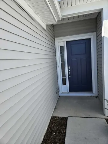 334 North Masters Drive Addison IL 60101