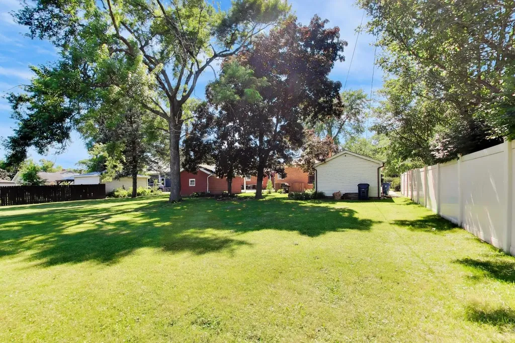479 North Elm Avenue Elmhurst IL 60126