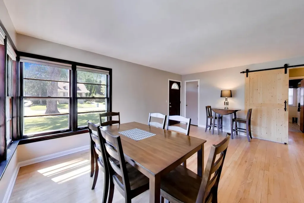 479 North Elm Avenue Elmhurst IL 60126