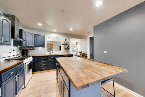 479 North Elm Avenue Elmhurst IL 60126