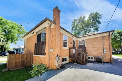 479 North Elm Avenue Elmhurst IL 60126