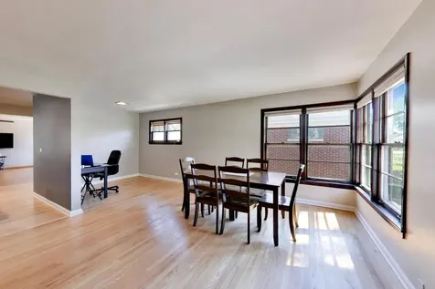 479 North Elm Avenue Elmhurst IL 60126