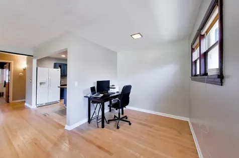 479 North Elm Avenue Elmhurst IL 60126