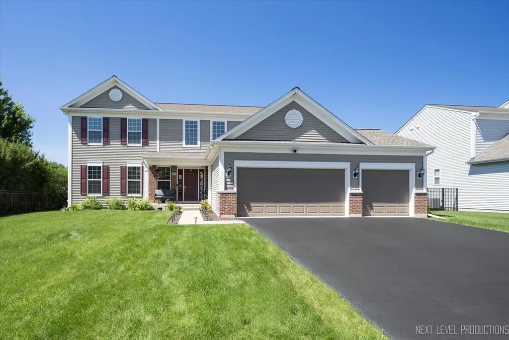 2427 Emerald Lane Yorkville IL 60560