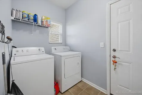 2427 Emerald Lane Yorkville IL 60560
