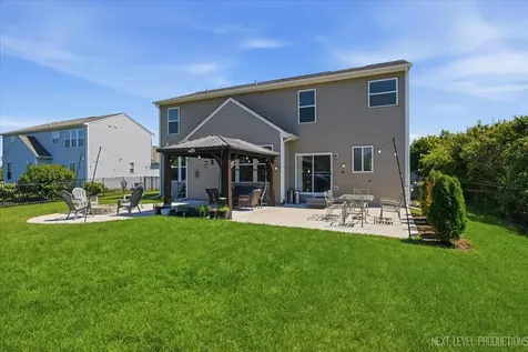 2427 Emerald Lane Yorkville IL 60560