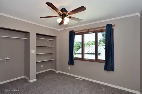 614 North Lillian Street Mchenry IL 60050