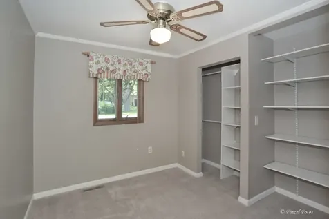 614 North Lillian Street Mchenry IL 60050