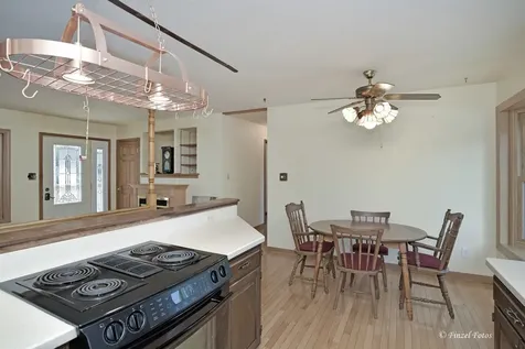 614 North Lillian Street Mchenry IL 60050