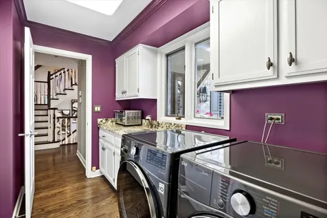 9 Tartan Road Burr Ridge IL 60527