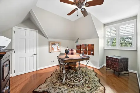 9 Tartan Road Burr Ridge IL 60527