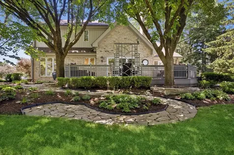 9 Tartan Road Burr Ridge IL 60527