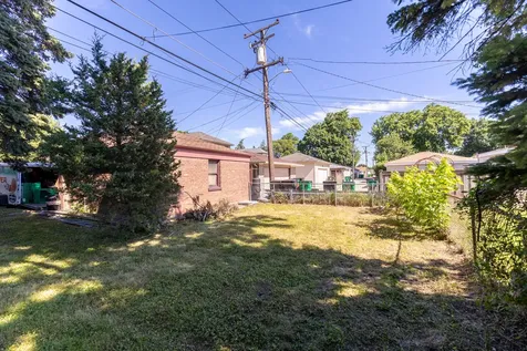 3743 South Highland Avenue Berwyn IL 60402