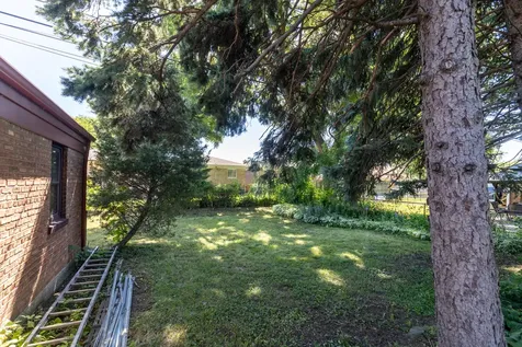 3743 South Highland Avenue Berwyn IL 60402