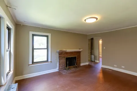 3743 South Highland Avenue Berwyn IL 60402