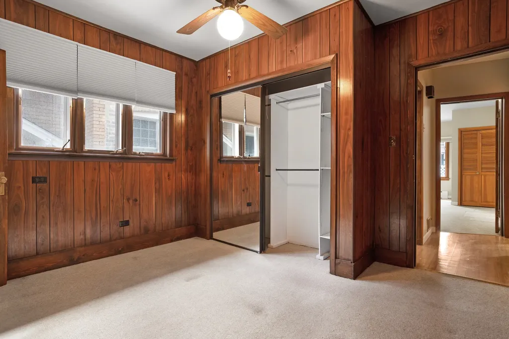 6705 North Olympia Avenue N Chicago IL 60631