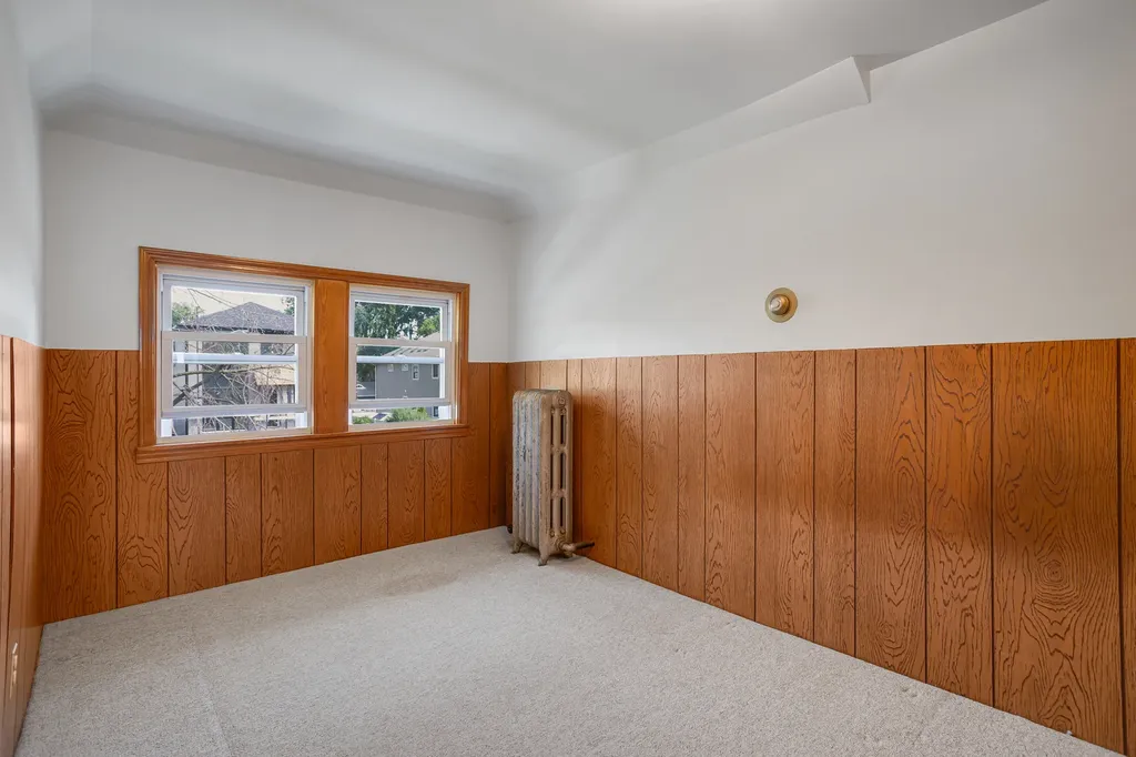 6705 North Olympia Avenue N Chicago IL 60631