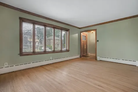 6705 North Olympia Avenue N Chicago IL 60631