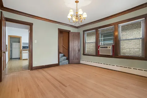 6705 North Olympia Avenue N Chicago IL 60631