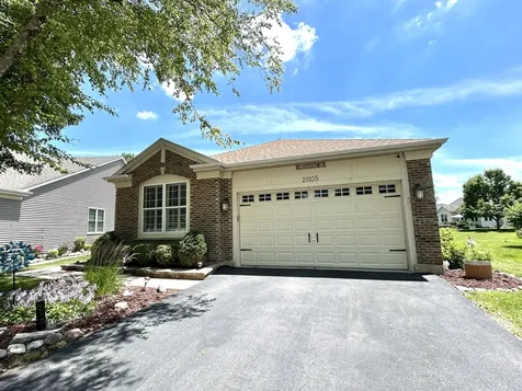 21105 Silver Moon Lake Way Crest Hill IL 60403