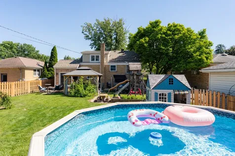 9024 30TH Street Brookfield IL 60513