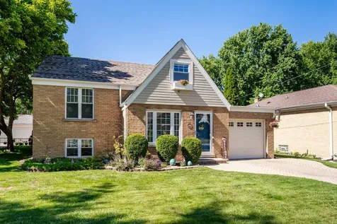 9024 30TH Street Brookfield IL 60513