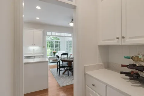 1231 Keim Court Geneva IL 60134