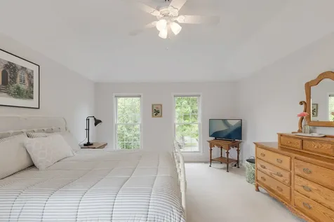 1231 Keim Court Geneva IL 60134